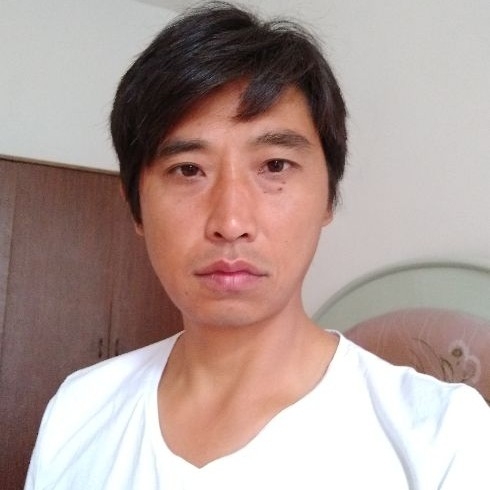 莞尔一笑的第一张照片--松溪交友网