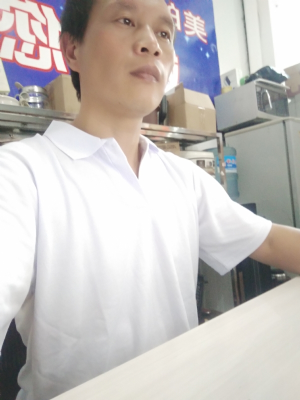 深蓝色的海的第一张照片--松溪交友网
