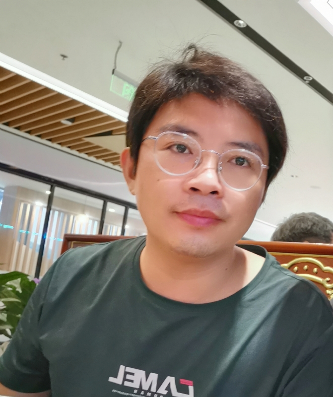 陆迅的第三张照片--松溪交友网