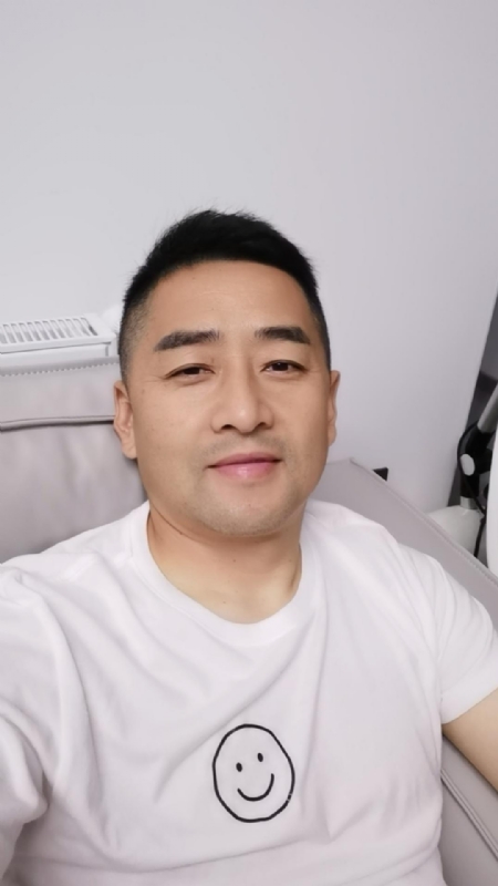 向阳而生的第一张照片--松溪交友网