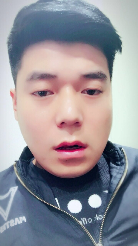 风向决定发型的第一张照片--松溪交友网